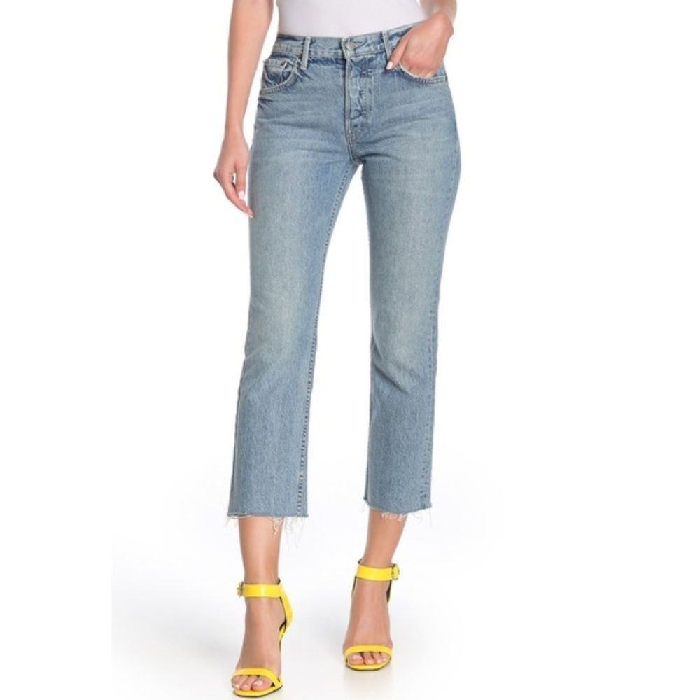 GRLFRND tatum crop flare jeans✨29